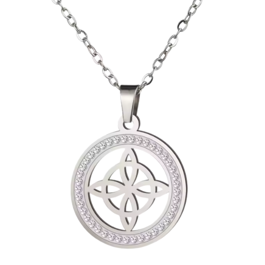 Colgante de Acero Inoxidable con Nudo de Bruja