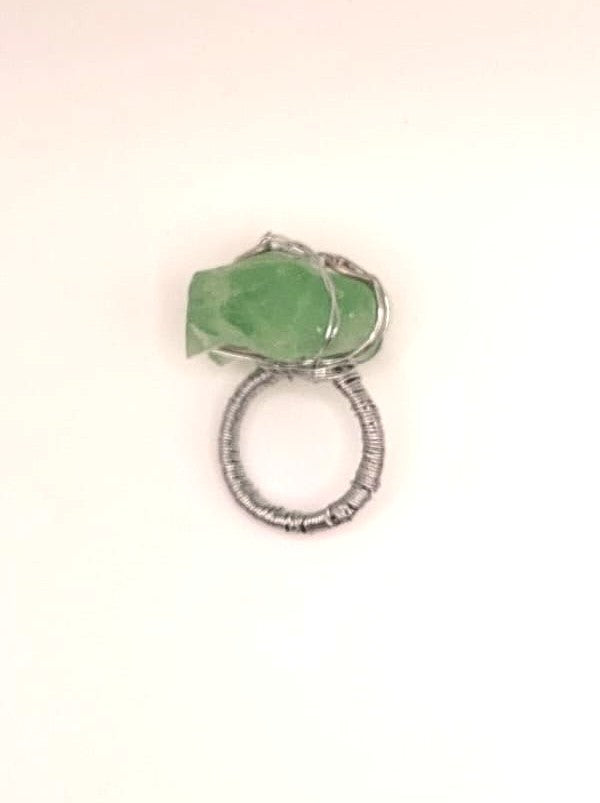 Anillo Único y Artesanal - Fluorita