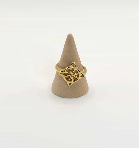 Anillo Nudo de Bruja