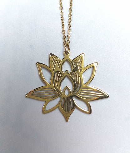 Collar Flor de Lis
