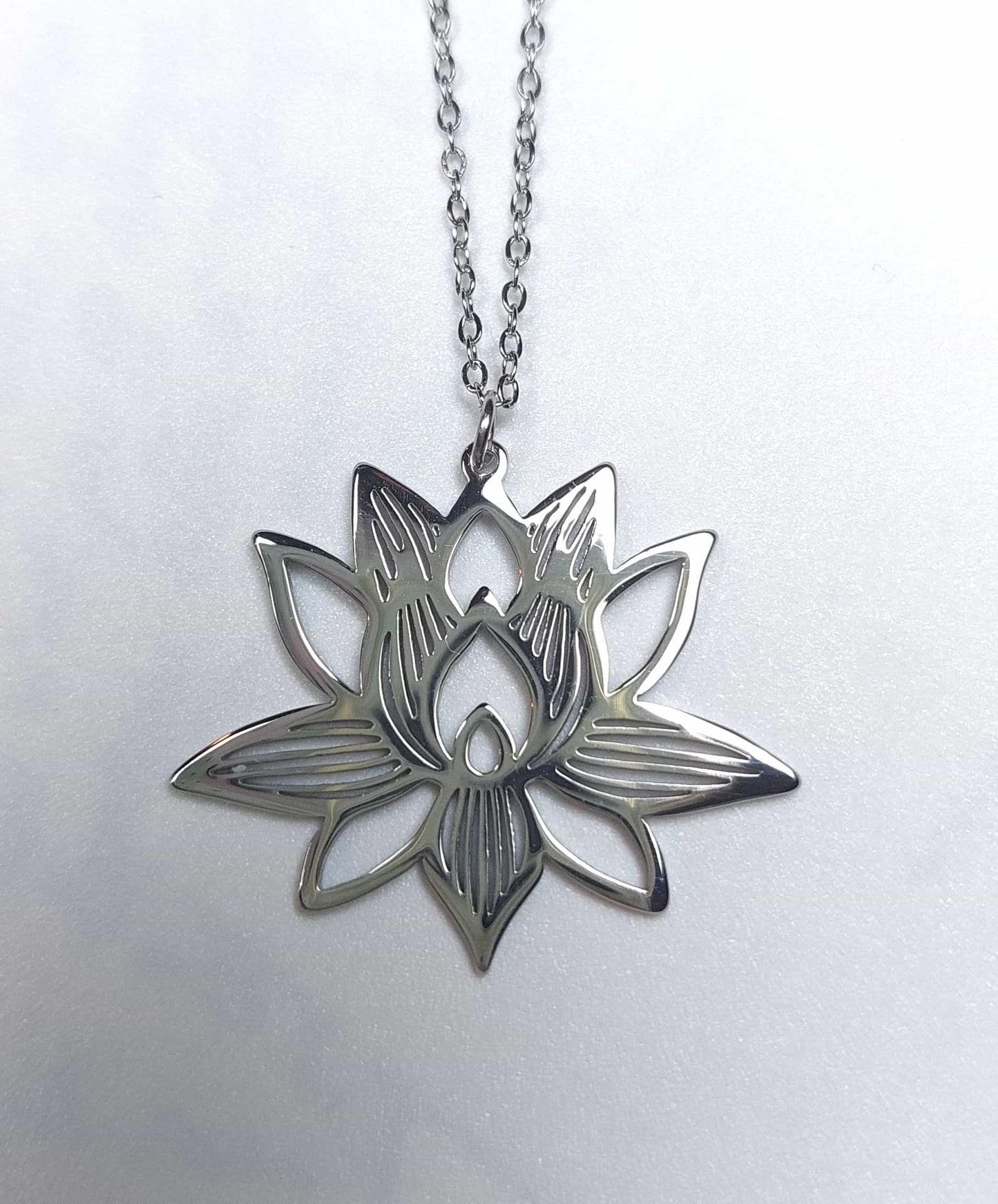 Collar Flor de Lis
