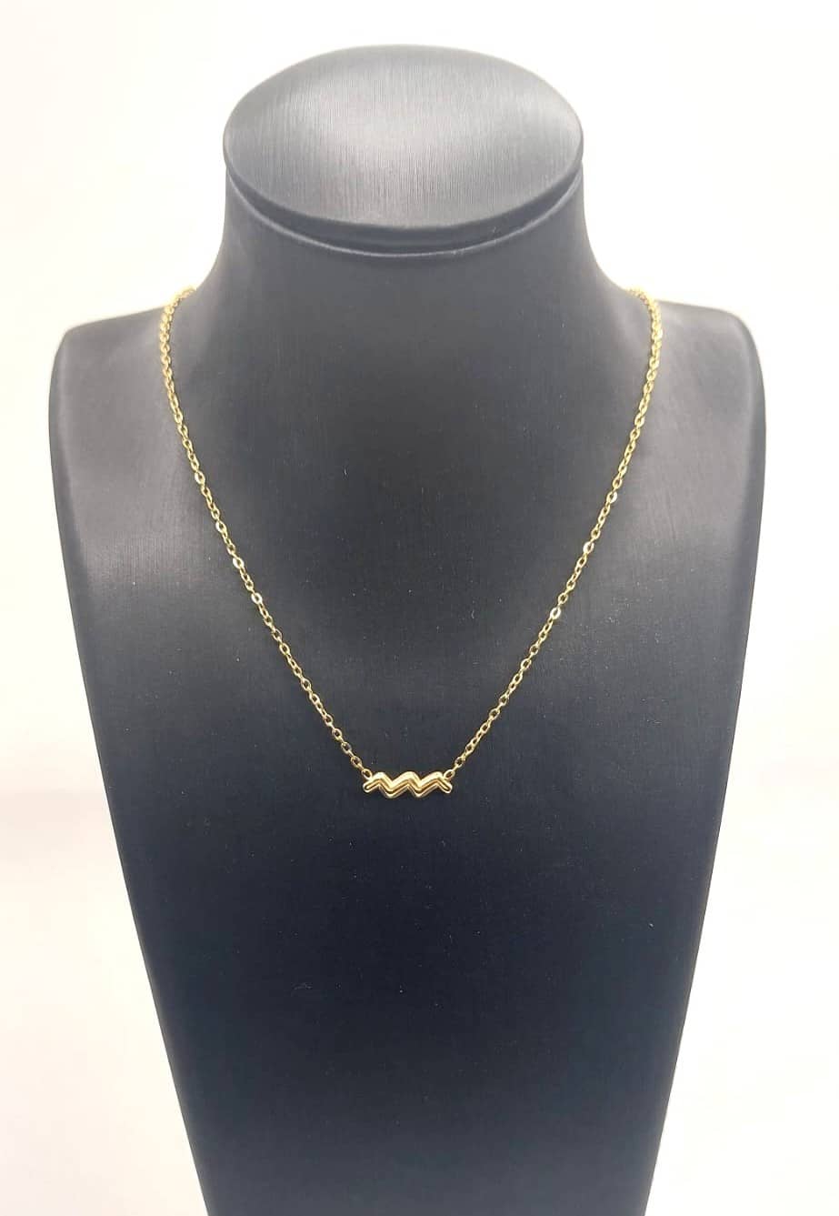 Collar Zodiaco - Símbolo Dorado - ACUARIO