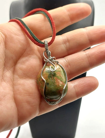 Colgante único y artesanal de Unakita