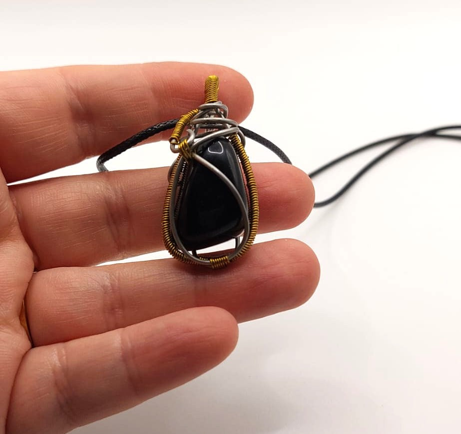 Colgante único y artesanal de Onix